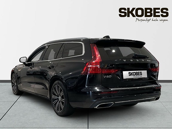 Volvo V60 4 of 5