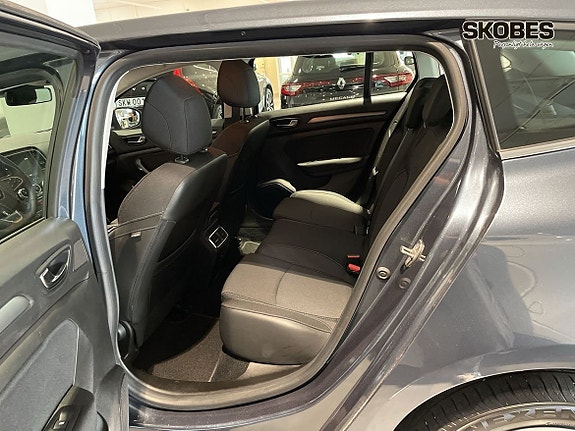 Renault Megane 8 of 16