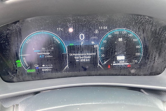Toyota C-HR 16 of 21