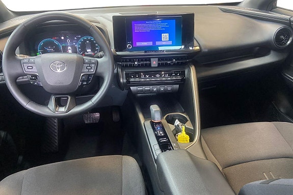 Toyota C-HR 10 of 21
