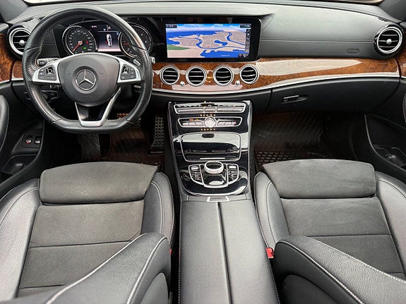 Mercedes-Benz E220 15 of 20