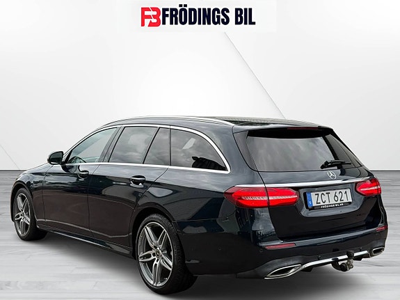 Mercedes-Benz E220 3 of 20