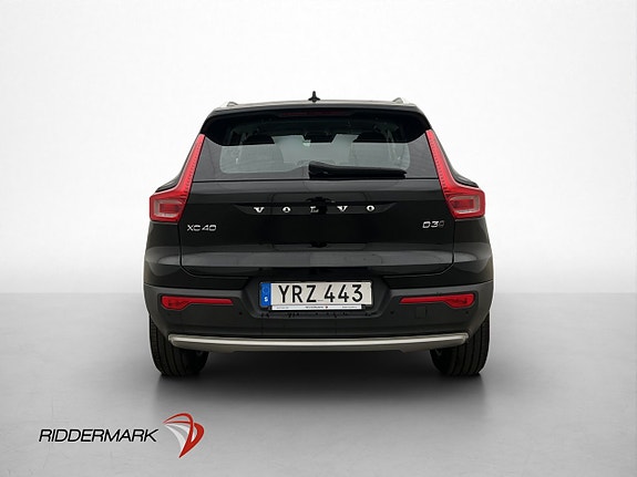 Volvo XC40 6 of 27