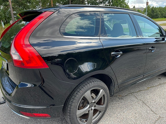 Volvo XC60 5 of 5