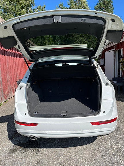 Audi Q5 4 of 5
