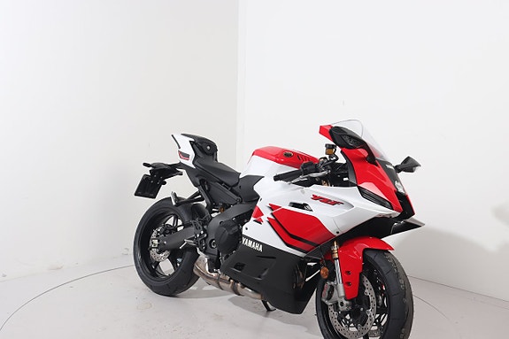 Yamaha R-9 70TH ANN 2 of 6