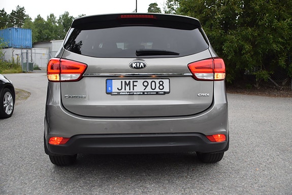Kia Carens 4 of 5