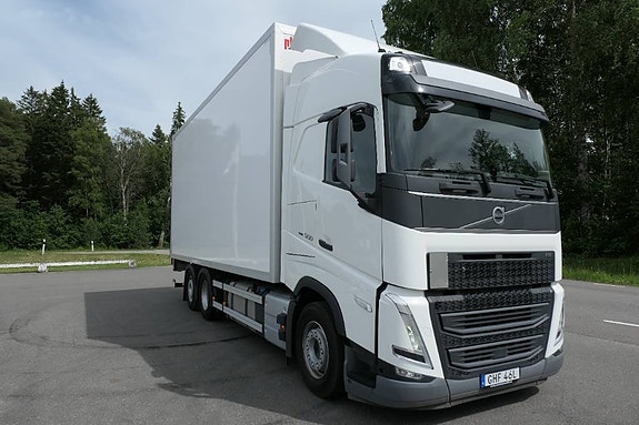 Volvo FH 500 Körskoleutrustad Dubbekommando FH500 6x2*4 2 of 11