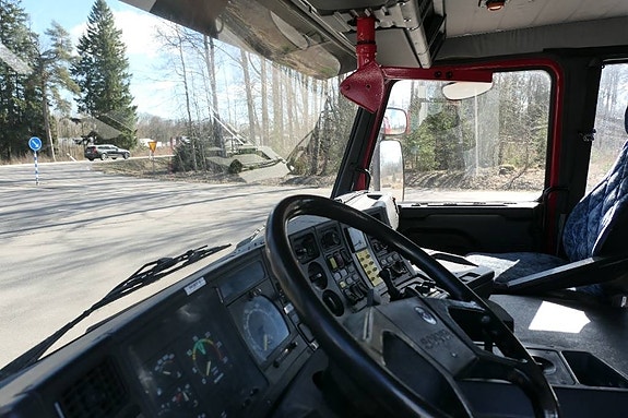 Scania P113hl6x2 43 7 of 8