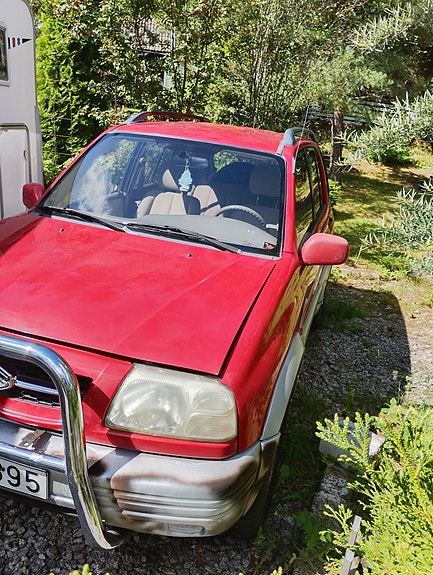 Suzuki Grand Vitara 4 of 5