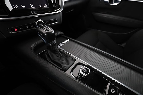 Volvo V90 25 of 30