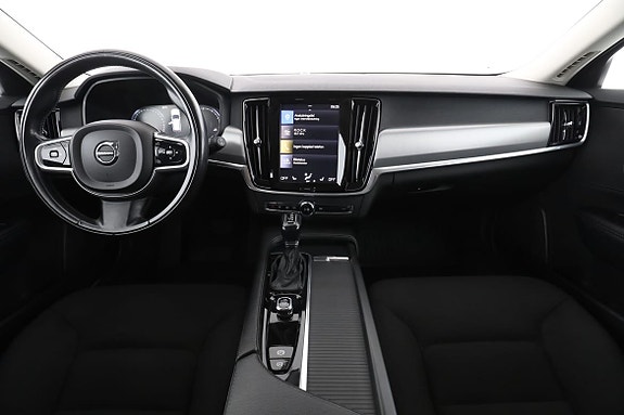 Volvo V90 13 of 30