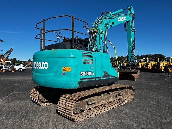 Kobelco SK 130 LC 4 of 5