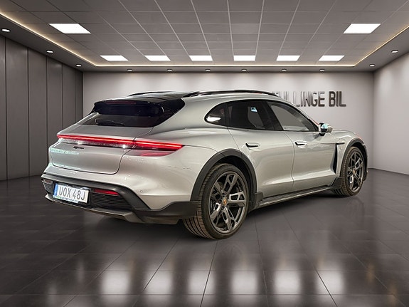 Porsche Taycan 5 of 30