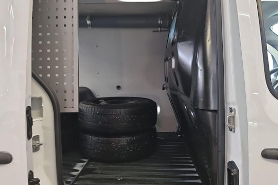 Renault Kangoo 17 of 30