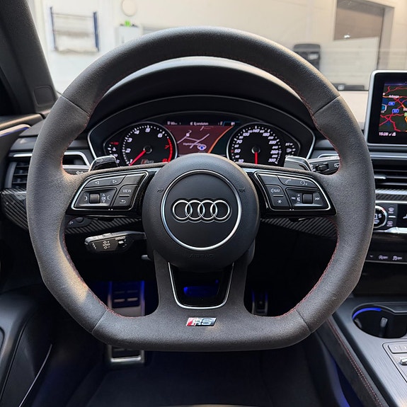 Audi RS4 11 of 13
