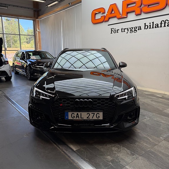 Audi RS4 6 of 13