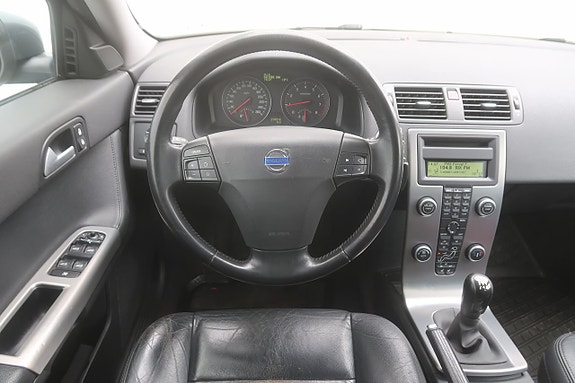 Volvo V50 7 of 26