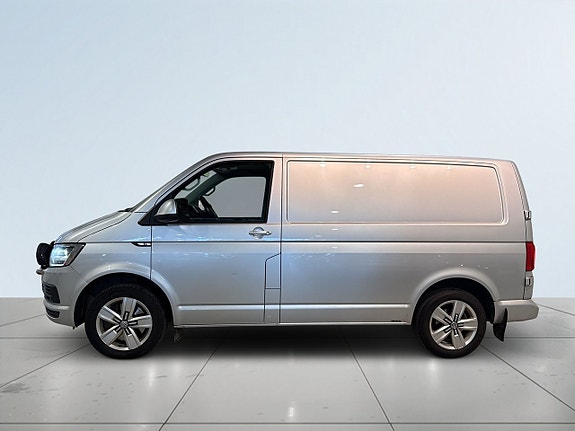 Volkswagen Transporter 4 of 5