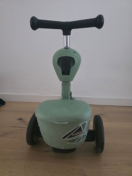 Product image 1 of 3