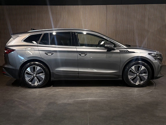 Skoda Enyaq 3 of 30