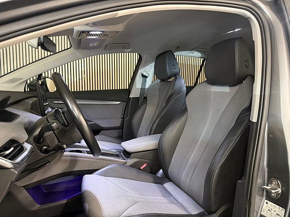 Skoda Enyaq 12 of 30