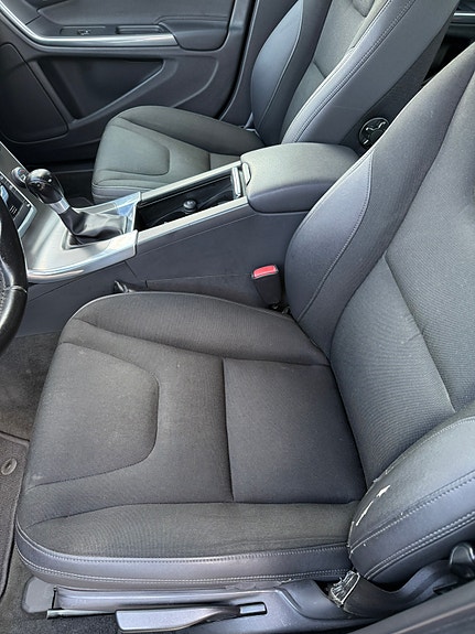 Volvo S60 3 of 10