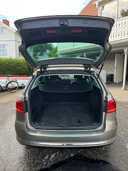 Volkswagen Passat 5 of 5