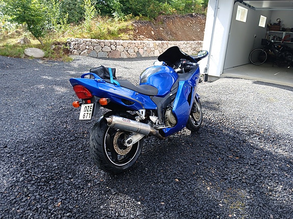Honda CBR1100XX 3 of 7