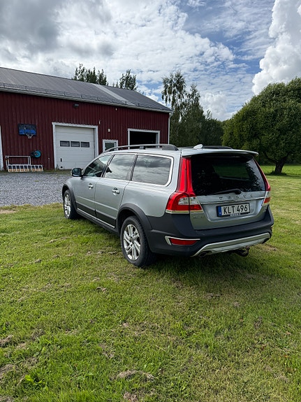 Volvo XC70 4 of 5