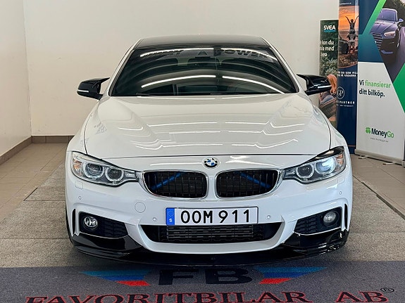BMW 428i 3 of 5