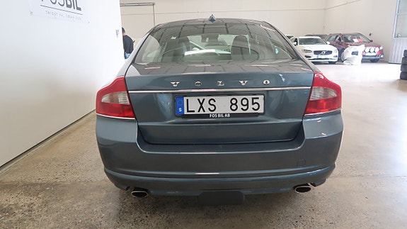 Volvo S80 5 of 5