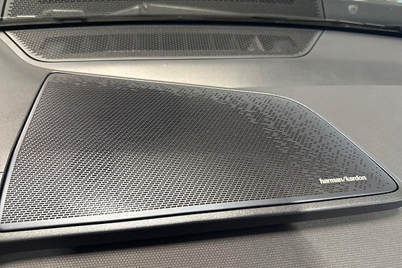 Lynk & Co 08 19 of 30
