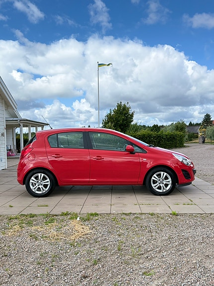 Opel Corsa 2 of 5