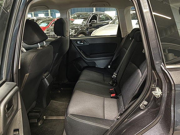 Subaru Forester 11 of 15