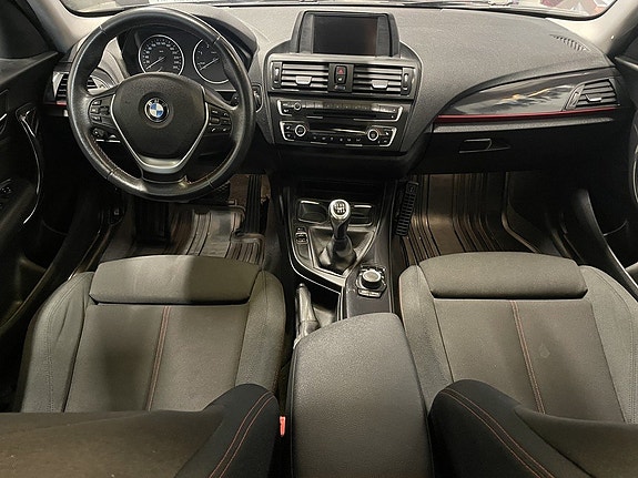 BMW 118d 15 of 28