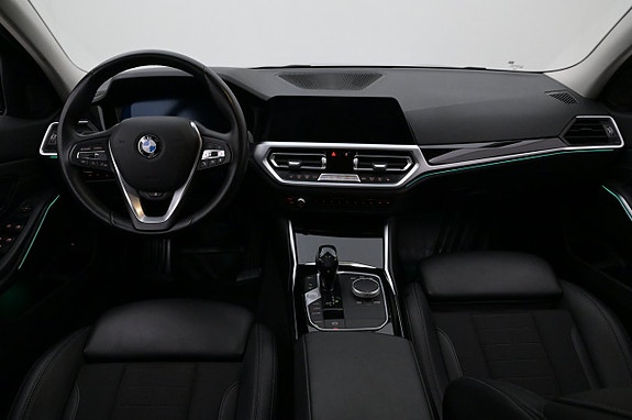 BMW 330e 6 of 27