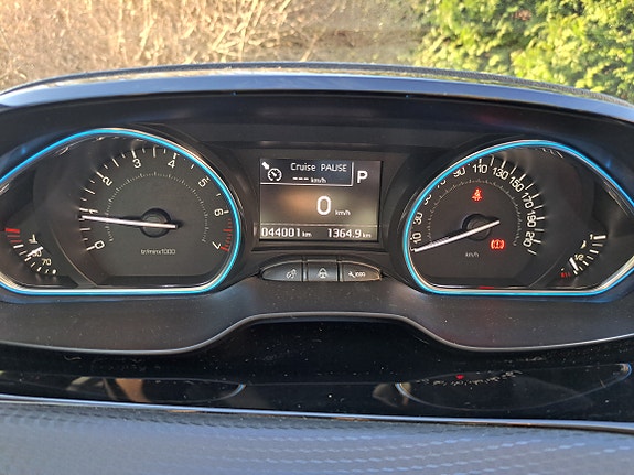 Peugeot 2008 7 of 8
