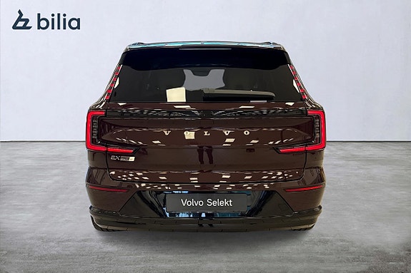 Volvo EX90 5 of 5