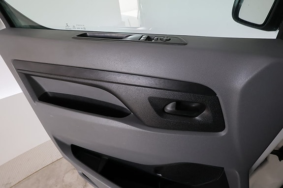 Peugeot Expert 19 of 21