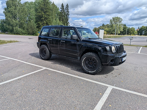 Jeep Patriot 3 of 5