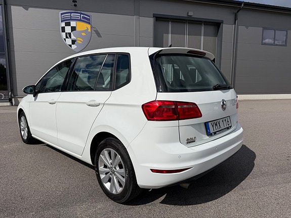 Volkswagen Golf Sportsvan 4 of 5