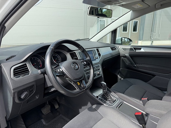 Volkswagen Golf Sportsvan 6 of 7