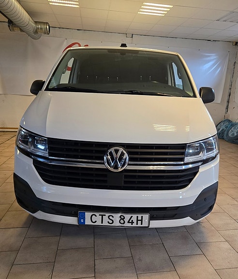 Volkswagen Transporter 2 of 5