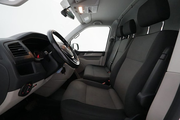 Volkswagen Transporter 9 of 23