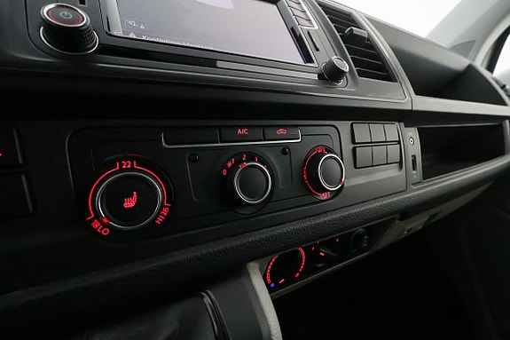 Volkswagen Transporter 17 of 23