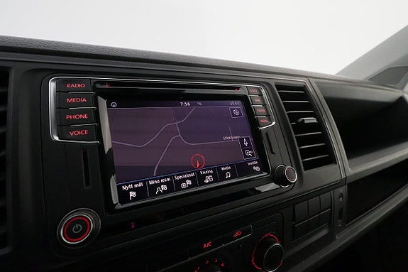 Volkswagen Transporter 15 of 23
