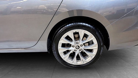 Skoda Superb 6 of 21