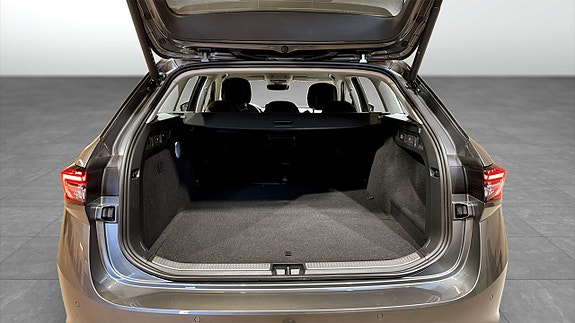 Skoda Superb 12 of 21