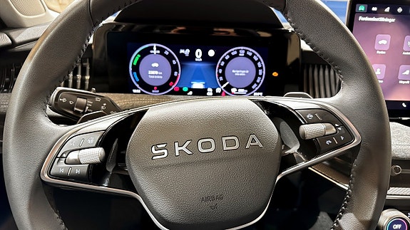 Skoda Superb 18 of 21